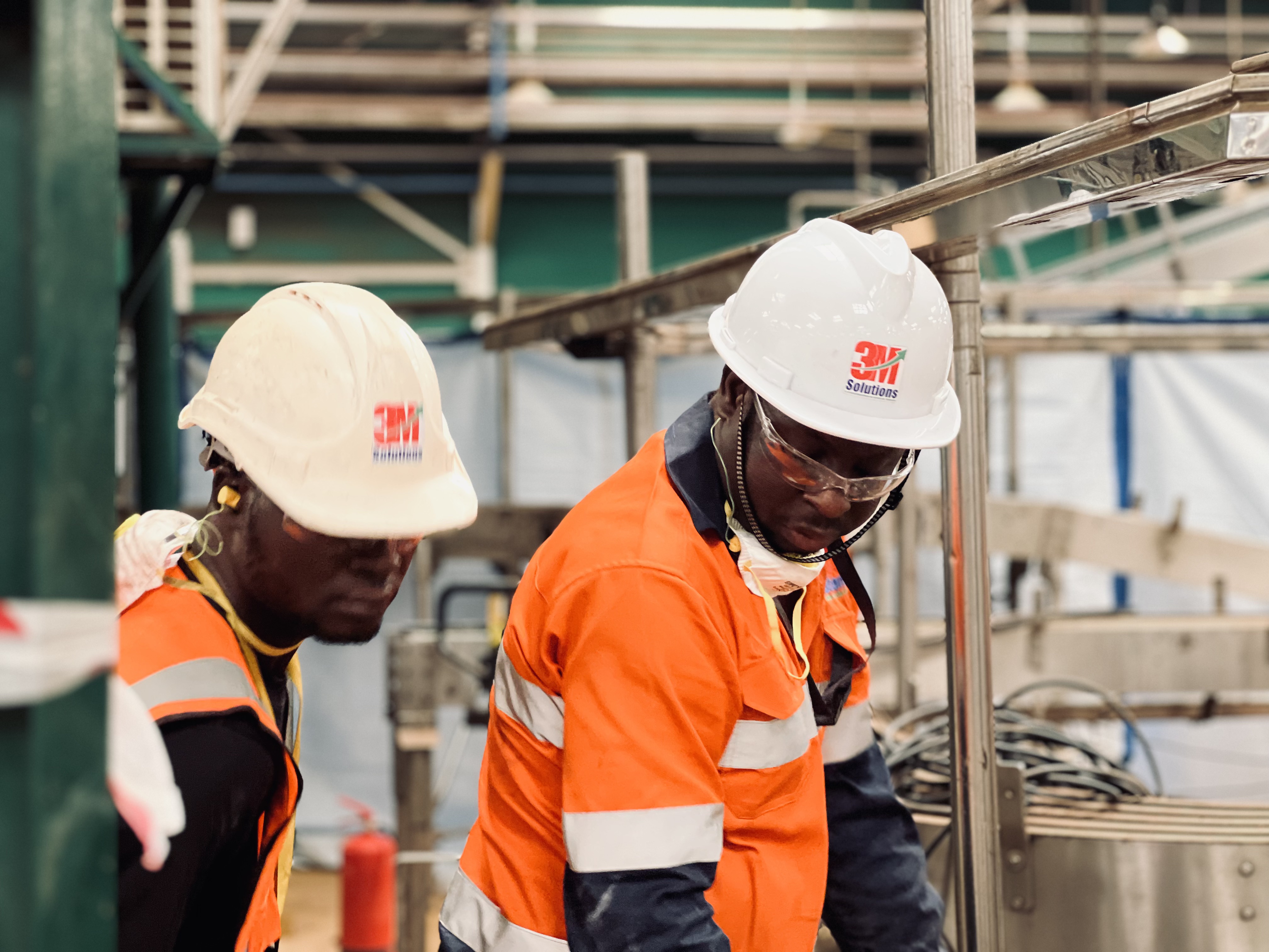Équipe 3M Solutions en intervention industrielle